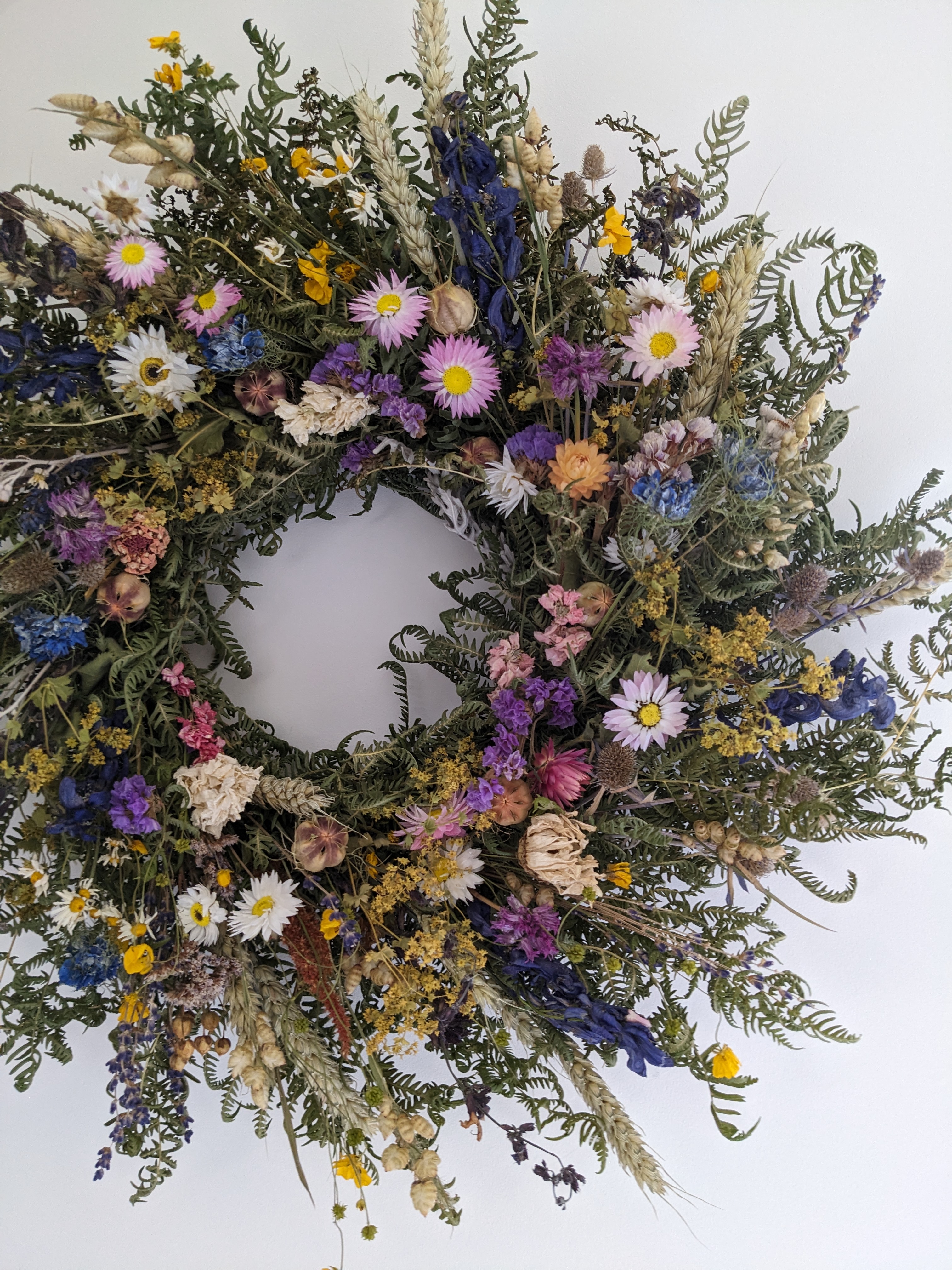 Dried Flower Wreaths (picture: Charleston)