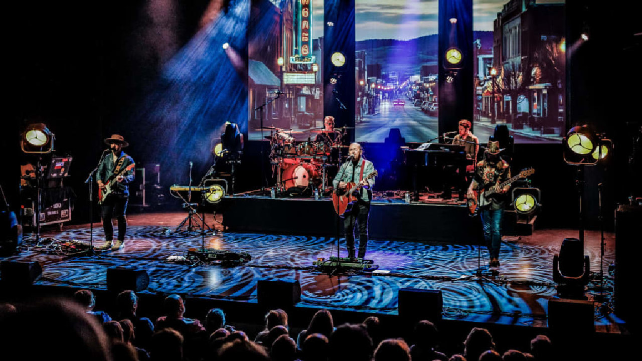 The Illegal Eagles (picture: Theatre Royal Brighton)
