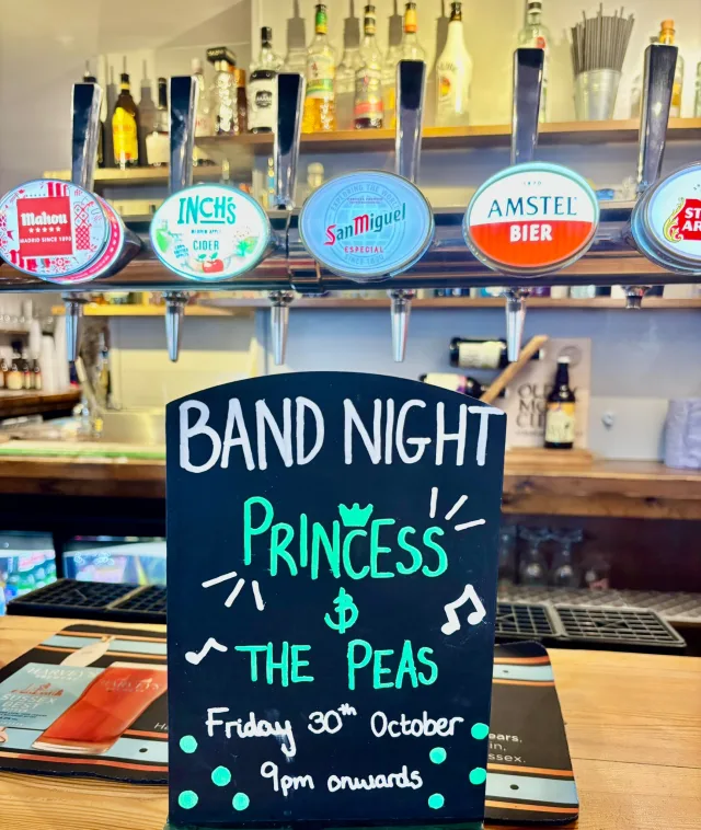 Halloween Party Band Night (picture: The Heathfield Tavern)