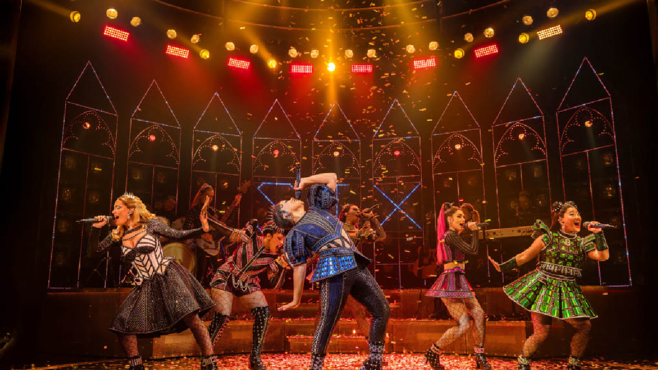 Six (picture: Theatre Royal Brighton)