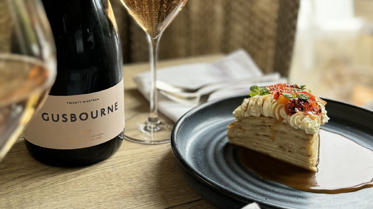 2023 Harvest Lunch with Laura Rhys (picture: Gusbourne Estate)